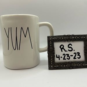 Rae Dunn “Yum” mug.